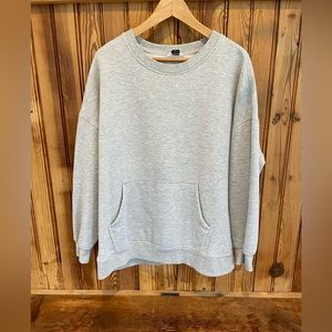 Oversized sweatshirt